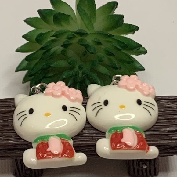 Hello Kitty Earring, Kitty Earring, Cat Earring, Sanrio Earring, Gift idea, Cat - Picture 2 of 8